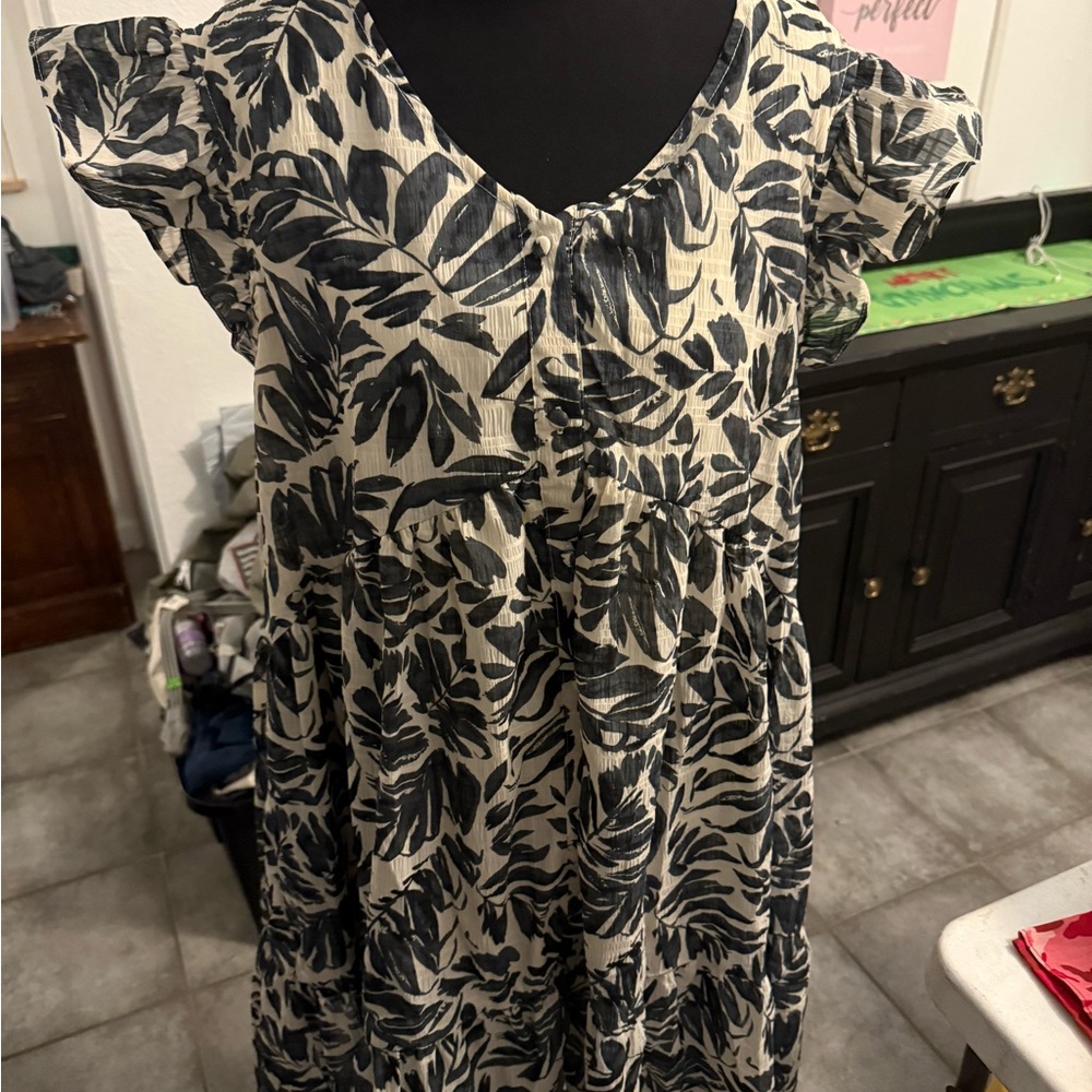Hayden Black and White Leaf Pattern Mini Dress